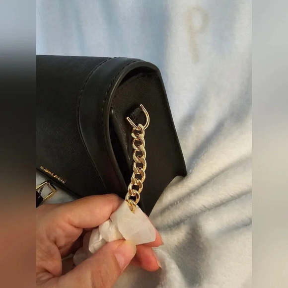 NWT Michael Kors large full flap chain crossbody - Picture 7 of 13